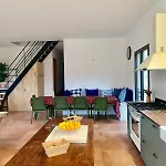 Maison De Charme Piscine & Petanque * بيناك إي كازوناك