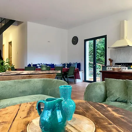 Maison De Charme Piscine & Petanque Vakantiehuis *