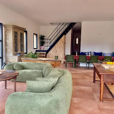 度假居 Maison De Charme Piscine & Petanque *